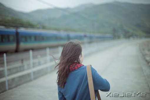 给自己订一个目标，想象一下五年后的你